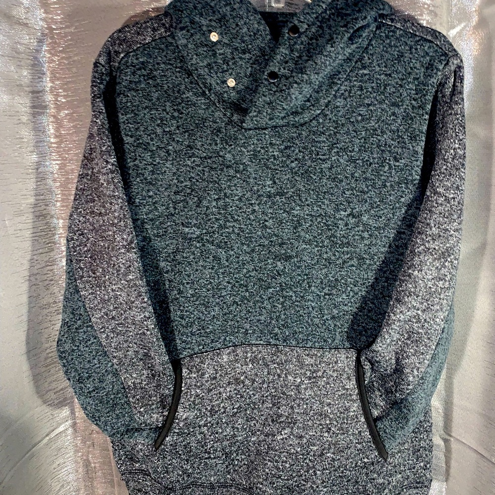 Ocean Current Colorblock Hoodie Henley